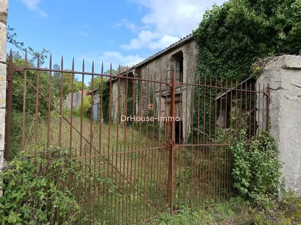 Maison + dépendance à rénover