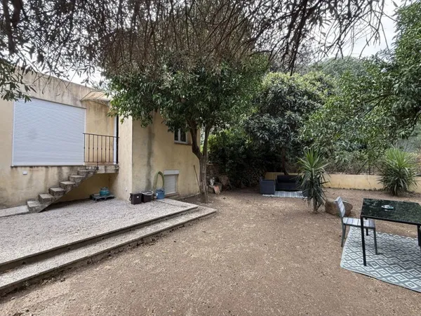 CALENZANA Village - Maison T3 avec jardinet