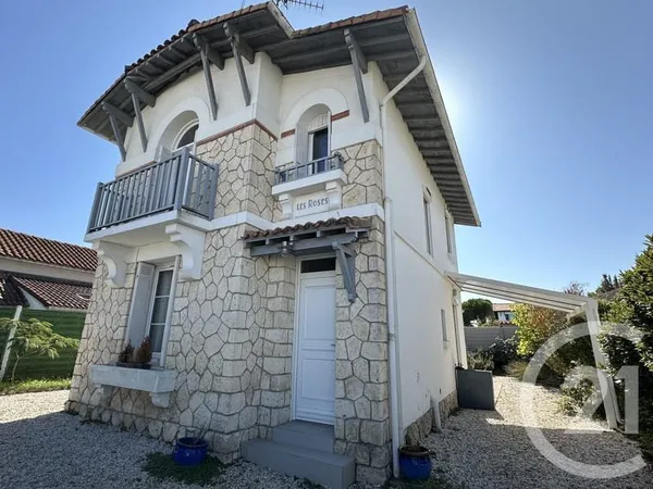 Maison 6 pièces 102 m²