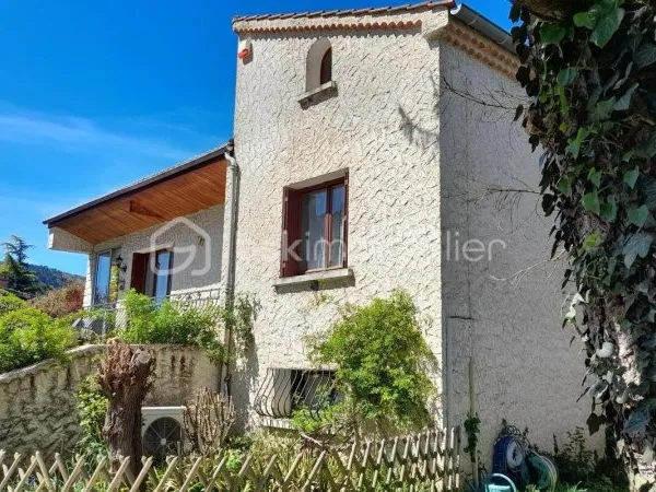 Maison 3 pièces 90 m²