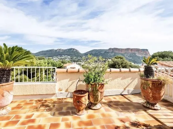 Appartement 5 pièces 144 m²
