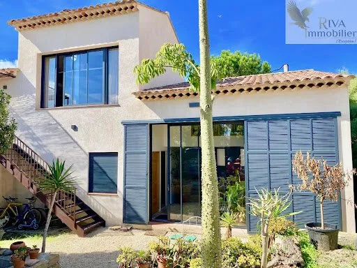 Villa 6 pièces 255 m²