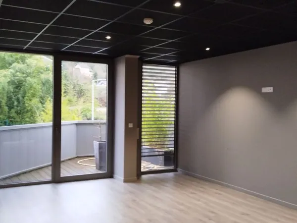 Bureaux 215 m²