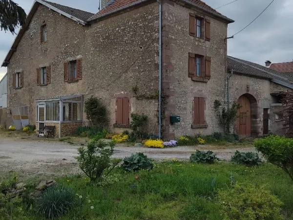 Ferme La Chapelle Les Luxeuil 7 pièce(s) 125 m2 à découvrir sans tarder