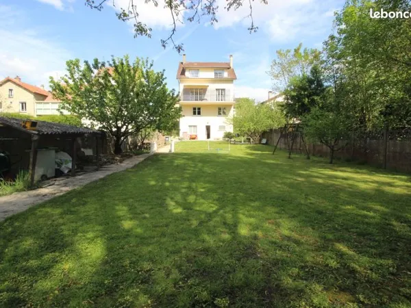Maison 6 pièces 156 m²