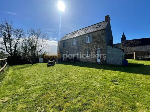 Maison en pierres 7 pièce(s) 153 m2 Montfiquet