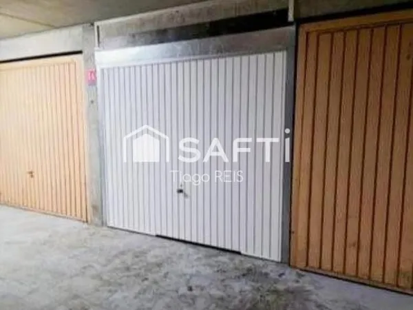 Box fermé situé à Toulouse (31100)