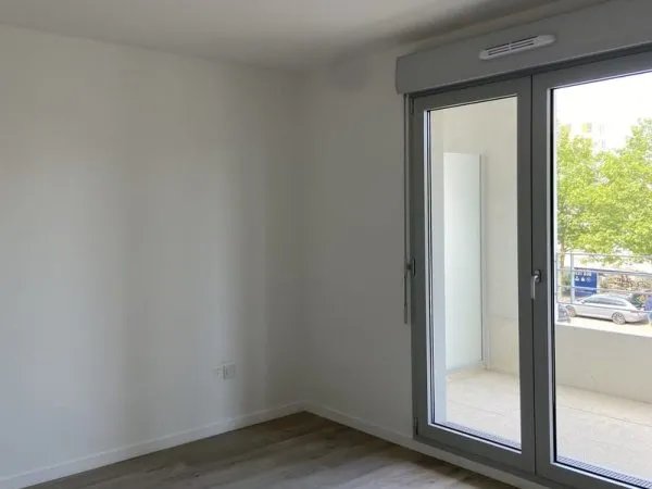 Noisy-le-Grand - 2 pièces 42 m² - Immeuble récent 2022 €
