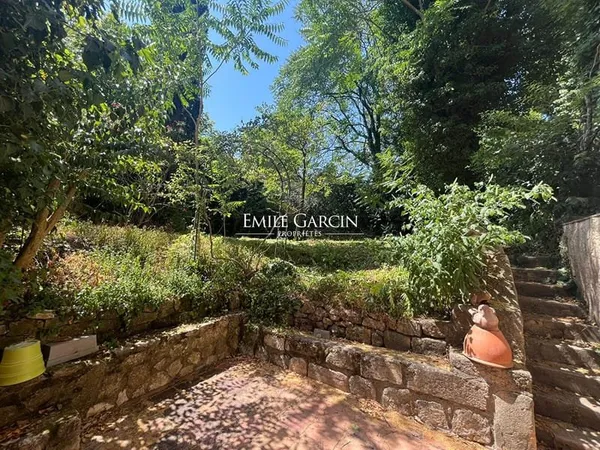 A vendre - Appartement et studio avec jardin - Aix-en-Provence - Centre historique