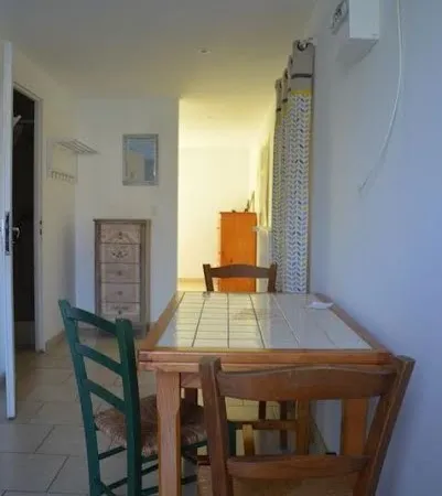 Studio 1 pièce 30 m²