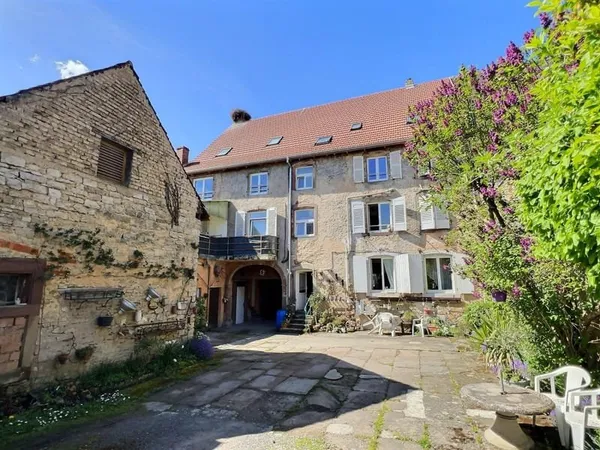 Investissement - Appartement T3 avec terrasse, jardin, garag