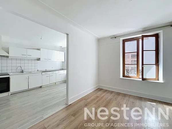 Appartement Saint Nicolas De Port 2 pièces de 42 m2 Calme cuisine meublé chauffage collectif gaz