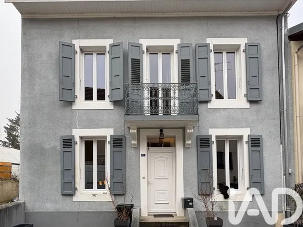 Maison 9 pièces 181 m²