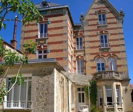 Maison 7 pièces 220 m²