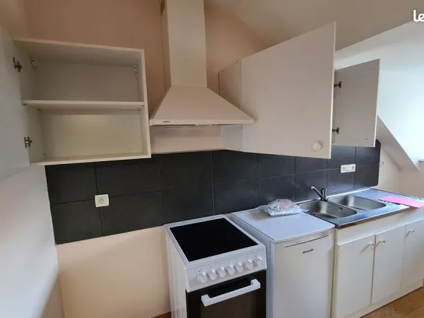 A louer appartement T1 centre Pouilly en Auxois