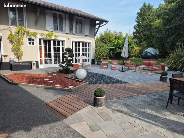 Maison 9 pièces 288m² La Chaussée-sur-Marne