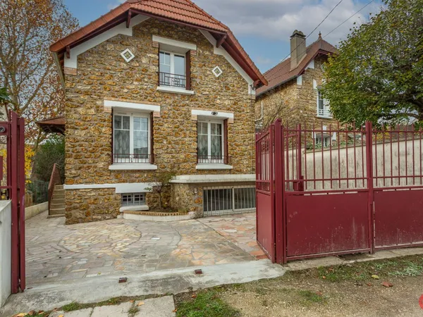 Maison 4 pièces 97 m²