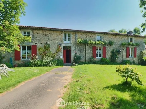 Longère - 295m² - Sommières-du-Clain