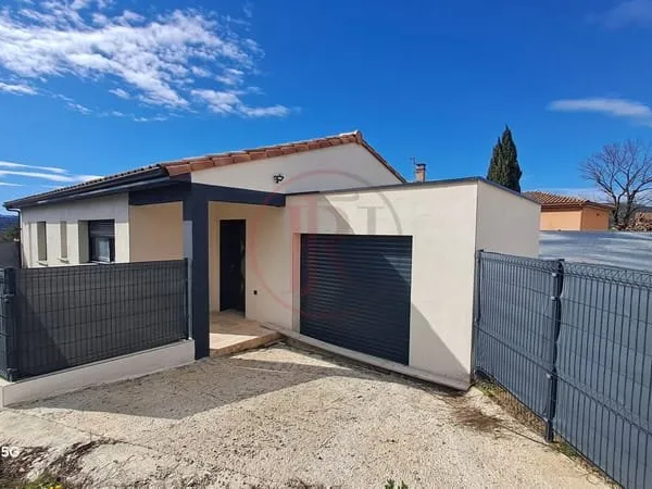 MAISON 94 M2 4 PIECES ST JULIEN LES ROSIERS