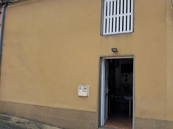 Maison à vendre 2 pièces (72)