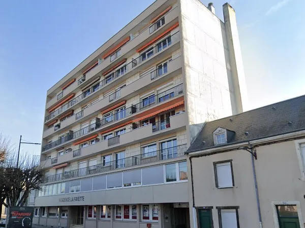T4 - PLACE LAFAYETTE - CHATEAUROUX