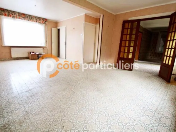 Maison de 157 m² de 5 chambres avec jardin