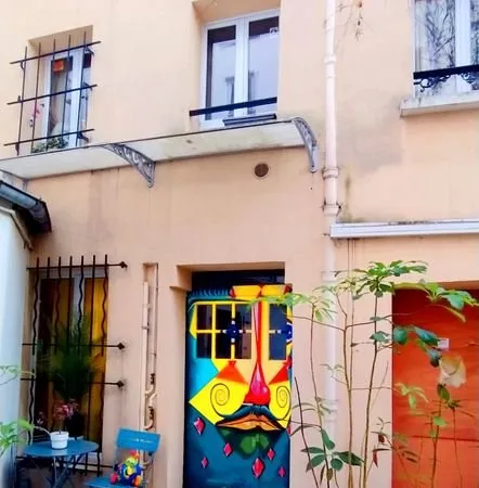 Petit studio typé 18ième
