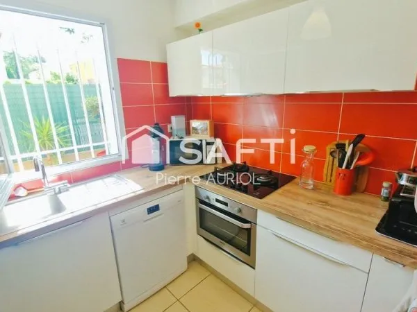 Appartement avec jardin et deux places de parking