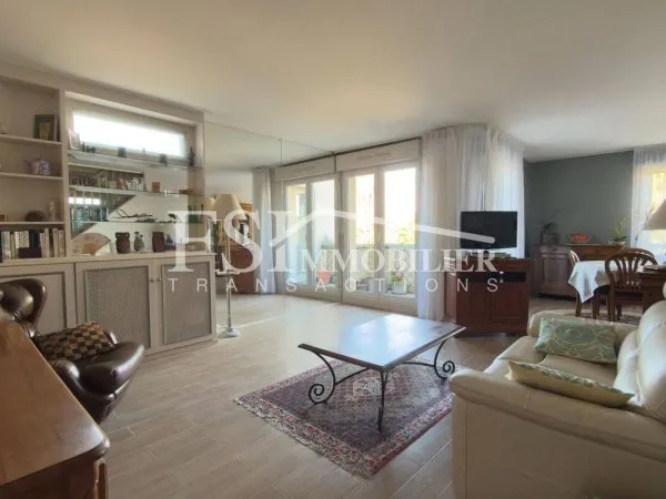 Duplex 5 pièces 104 m²