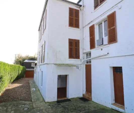 Immeuble 175 m²