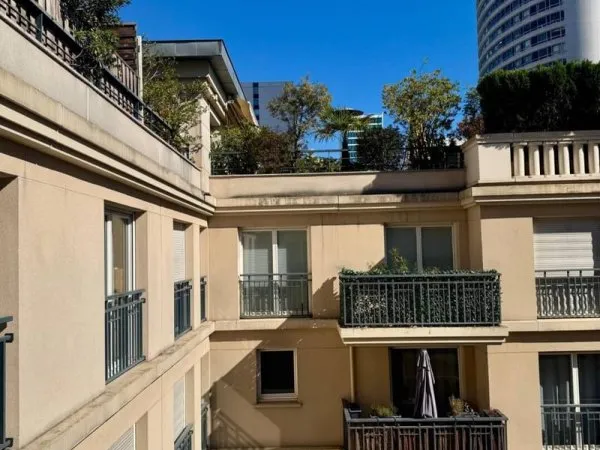 Studio 1 pièce 28 m²