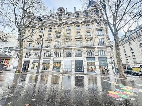 Bureaux 106 m²