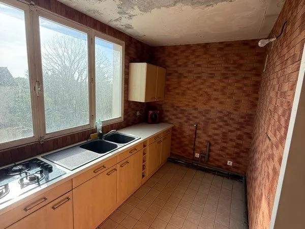 Appartement t3 à rafraîchir