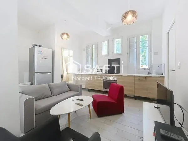 5 PIÈCES - SÉJOUR/CUISINE - 4 CH - SDB - SDE - 2 WC - CAVE/ BUANDERIE