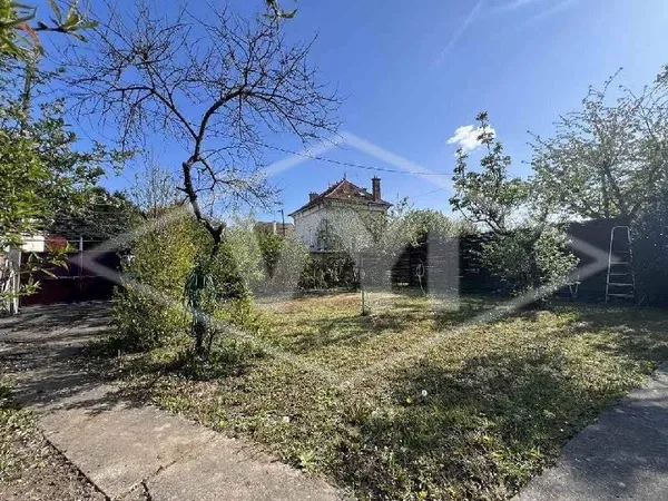 Terrain 321 m²