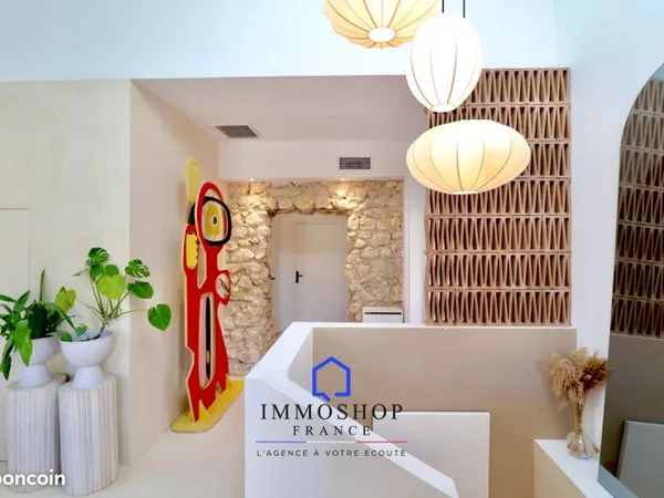 Maison 5 pièces 151 m²