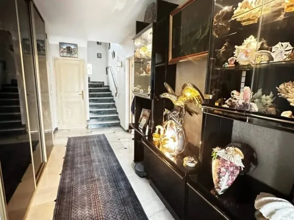 Maison 7 pièces 166 m²
