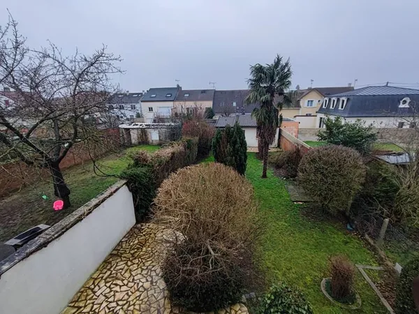 Mitry Le Neuf - Maison 95m2 (145m2 utiles) + Dépendance 18.64 m2