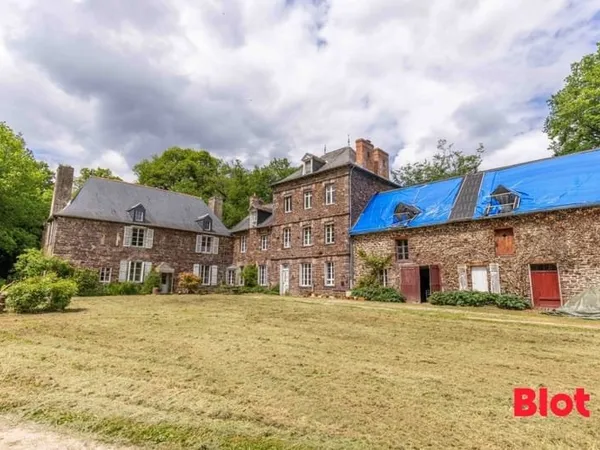 EN EXCLUSIVITÉ chez BLOT IMMOBILIER - Manoir sur la commune de PAIMPONT (35380)