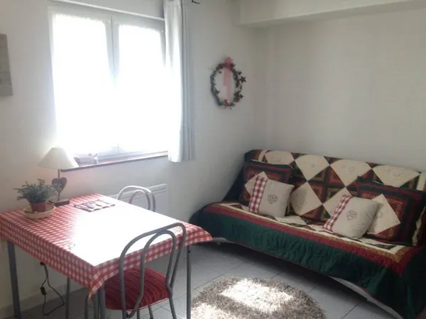 Studio 1 pièce 18 m²