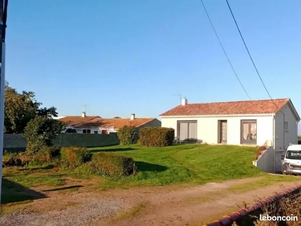 Maison à 800m d angles