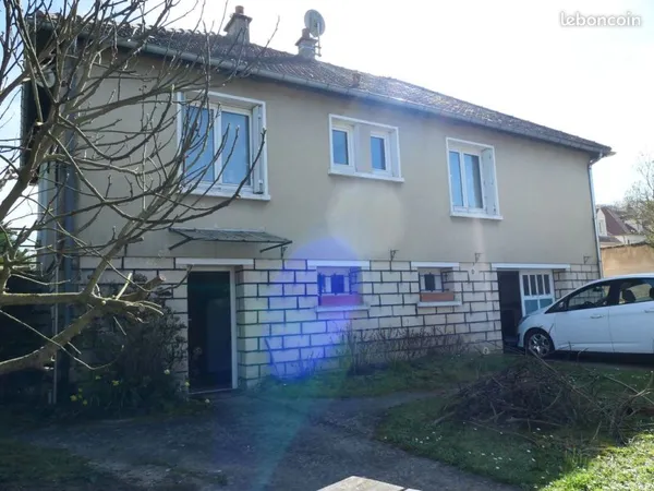Maison - 7 pièces - 110m²