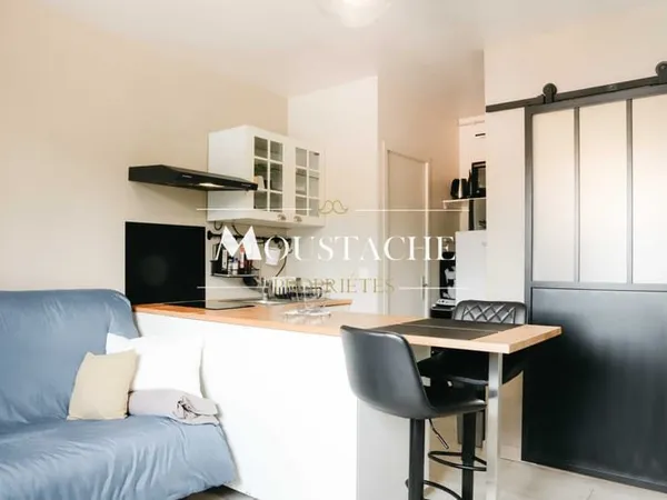 STUDIO DANS RESIDENCE DE CHARME
