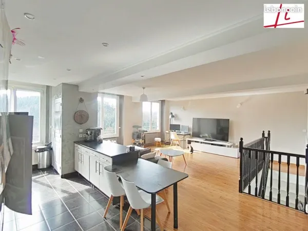Duplex 5 pièces 150 m²