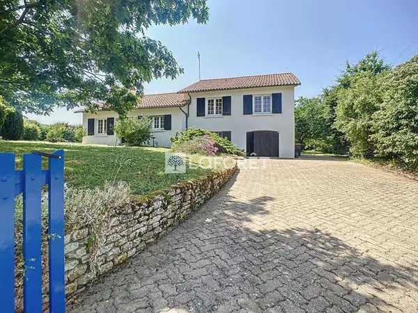 Maison 6 pièces 149 m²