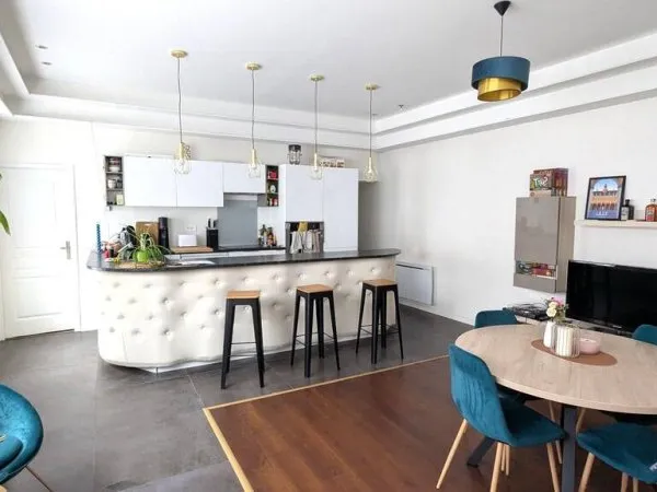 Appartement 4 pièces 92 m²