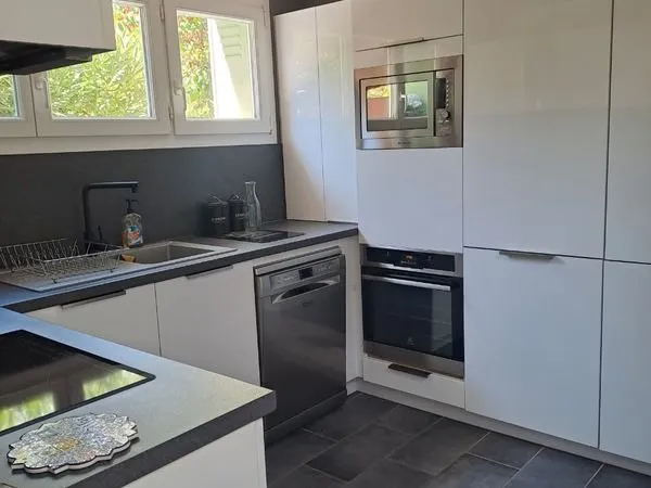 Vends propriété/ maison