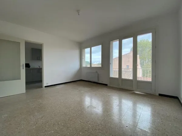 AVIGNON - APPARTEMENT T2 43.19m² AVEC BALCON