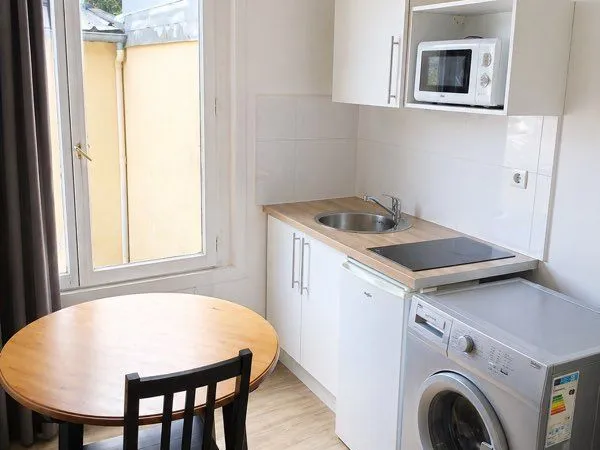 À louer t1 bis meublé 20m2 île de Nantes