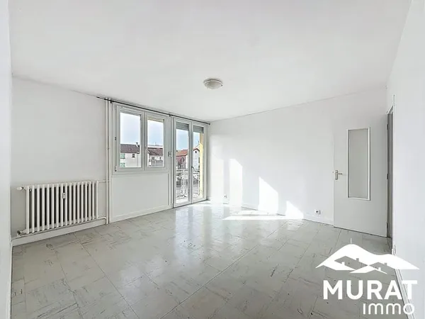 Appartement T5 spacieux et lumineux, idéalement situé